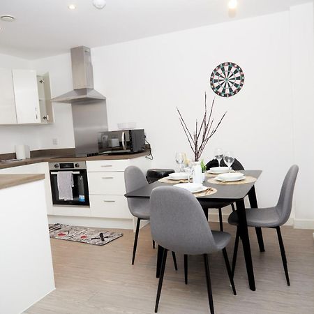 Obi'S House&Suites - Luxury 2Bed Duplex Apartment With Balcony Manchester Dış mekan fotoğraf