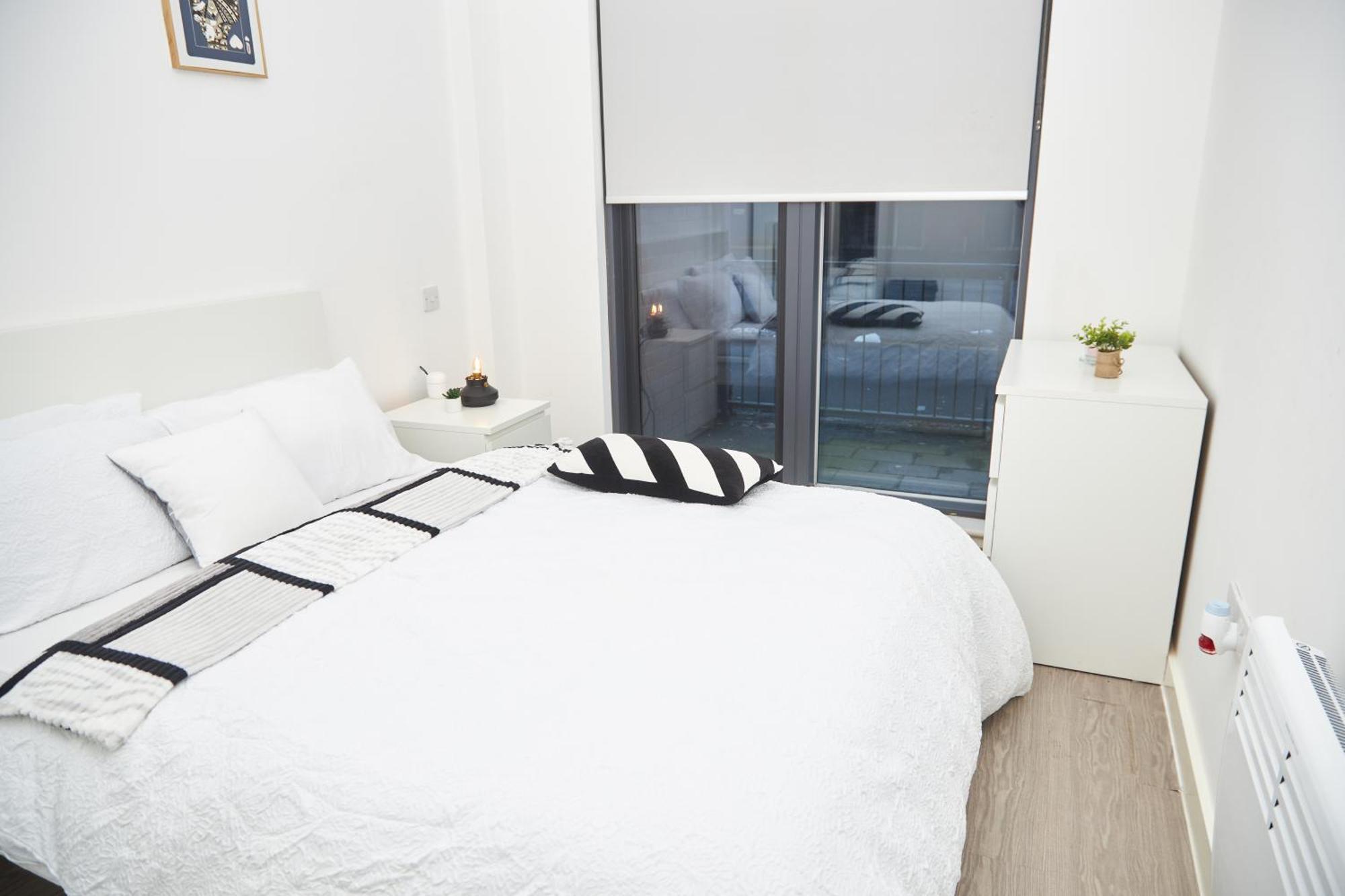 Obi'S House&Suites - Luxury 2Bed Duplex Apartment With Balcony Manchester Dış mekan fotoğraf