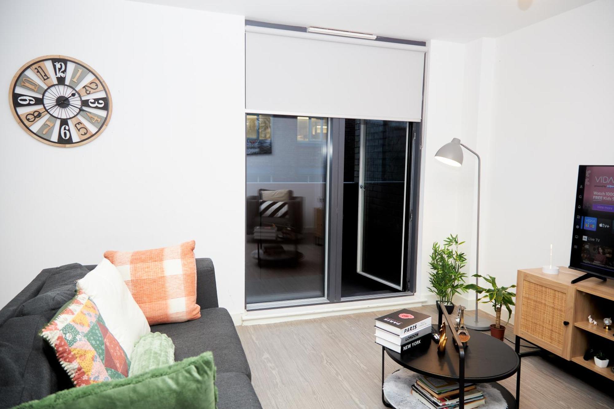 Obi'S House&Suites - Luxury 2Bed Duplex Apartment With Balcony Manchester Dış mekan fotoğraf