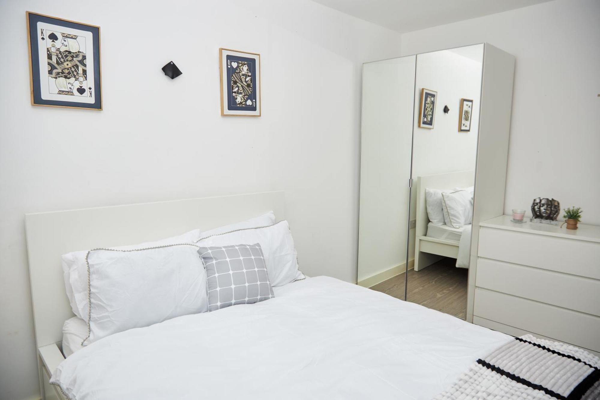 Obi'S House&Suites - Luxury 2Bed Duplex Apartment With Balcony Manchester Dış mekan fotoğraf